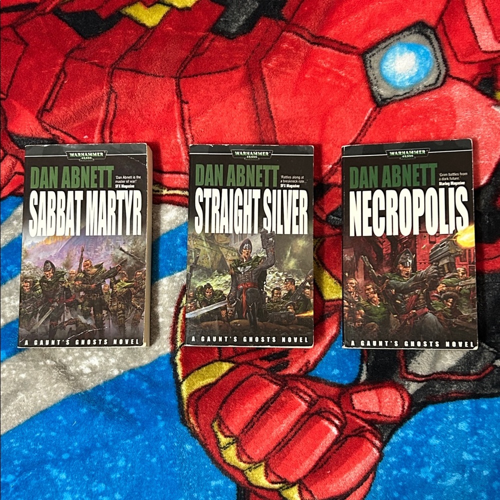 WARHAMMER 40K - A Gaunt's Ghosts Set of 3 Softcover Books
